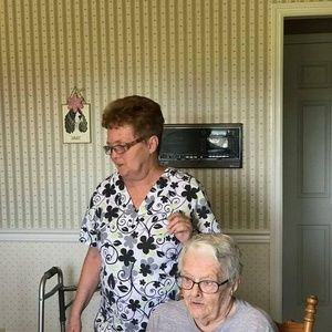 Meet your Posher, Mary ann